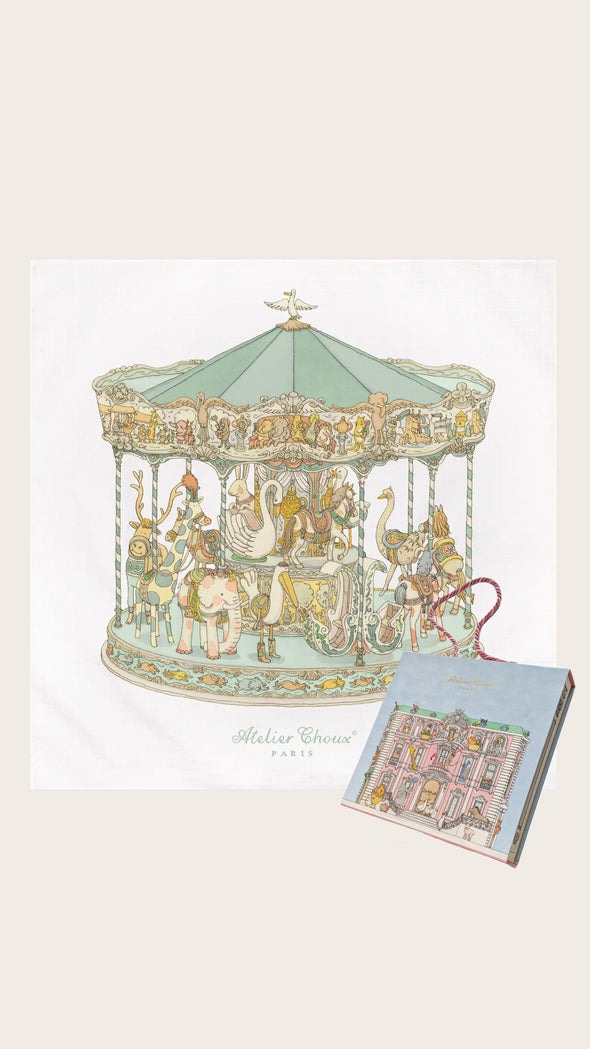 Green Carousel Carre and Gift Box